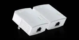 Punto de acceso TP-LINK PA4010 con enchufe cómpralo en cableyrack.com